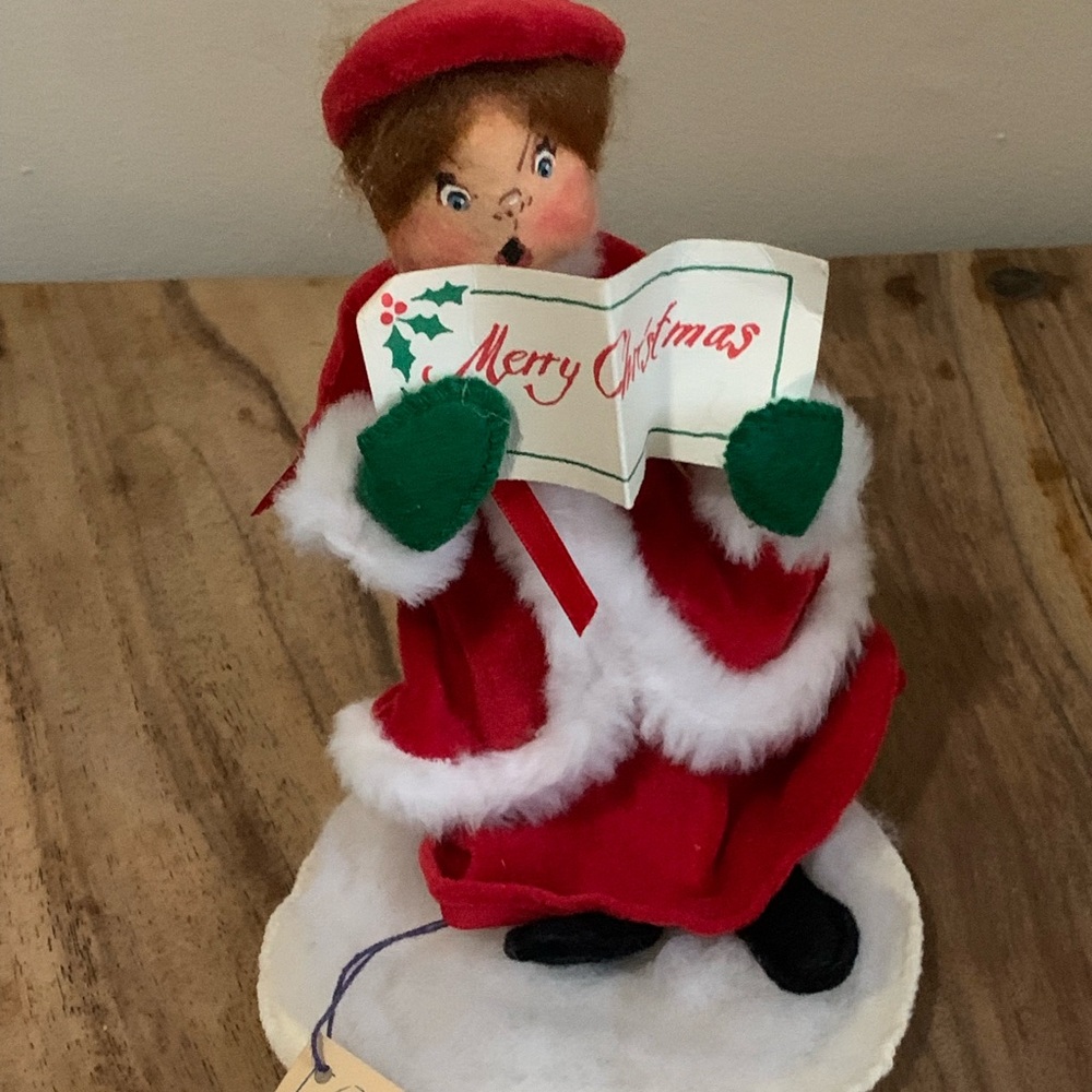 Annalee Doll Christmas Caroler Girl Vintage 1987 Rare Read Felt Fabric 10in